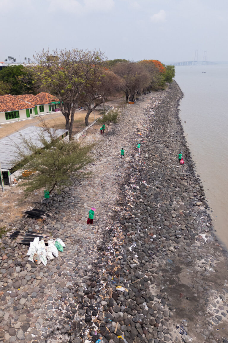 The SEArcular by Greencore team collecting plastic on shore lines